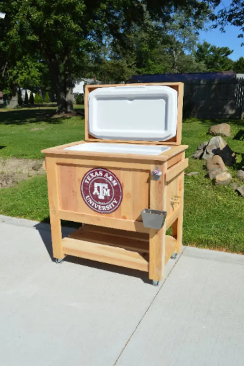 Antique-Style 48-Quart Cedar Beer Cooler Stand – All-Weather Outdoor Beverage Station with Brass Drain & Accessories