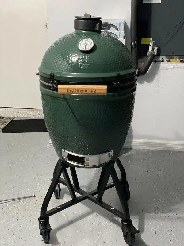 Big Green Egg Classic Ceramic Grill and Smoker – Complete Starter Bundle with Premium Accessories