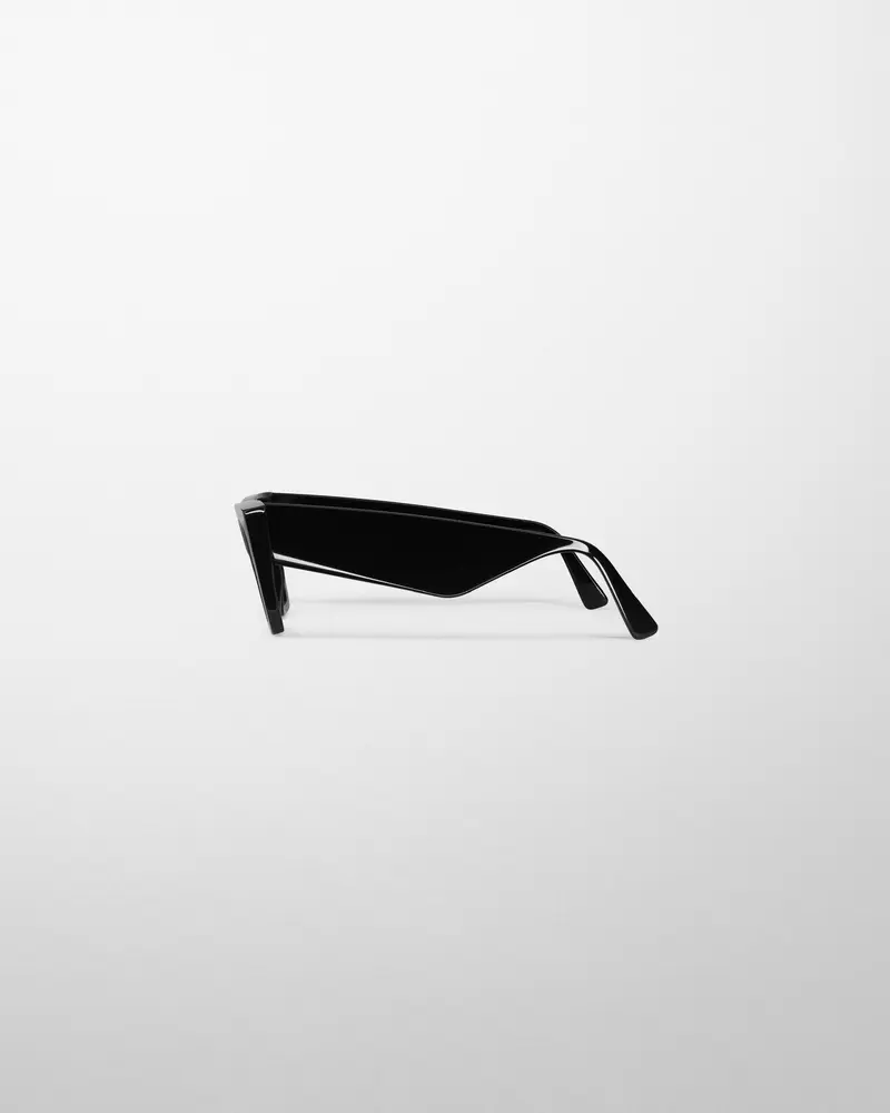 Black Acetate Peak Sunglasses With Wide Temples 2