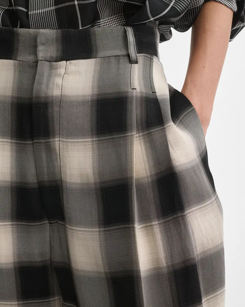 Black-And-Beige Ombré Check Pleated Trousers