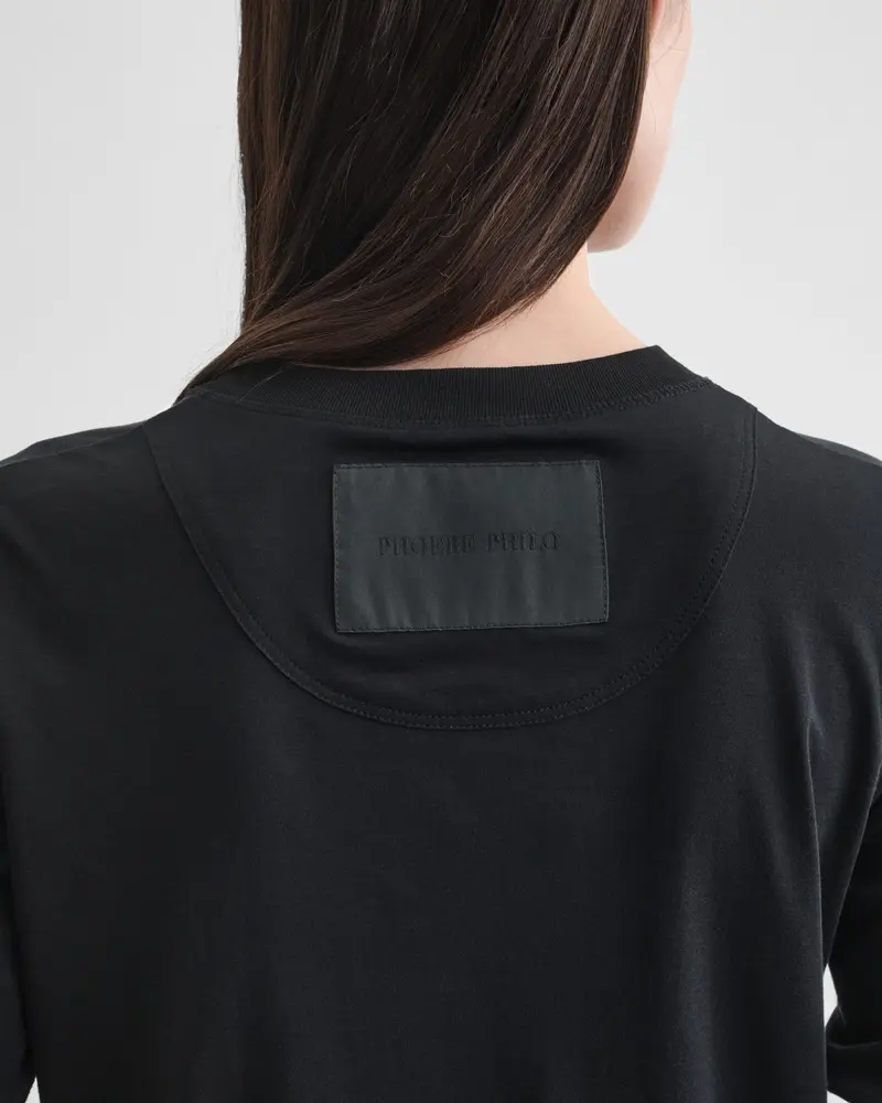 Black Cotton Crewneck Tee With Three-Quarter Sleeves