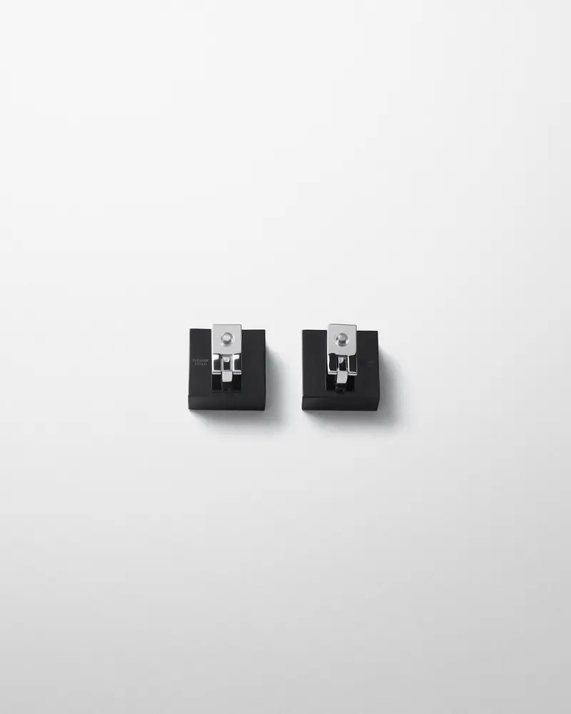 Black Varnished Bronze Cube Stud Earrings 2