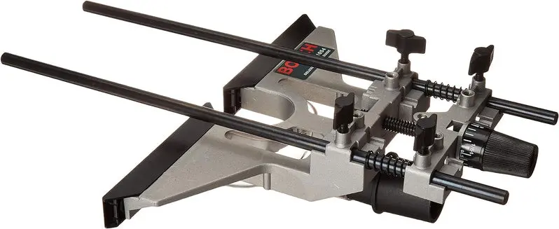BOSCH 1617EVSPK Dual-Base Router Combo Kit – 12-Amp, 2.25 HP Variable-Speed Plunge and Fixed Base Wood Router
