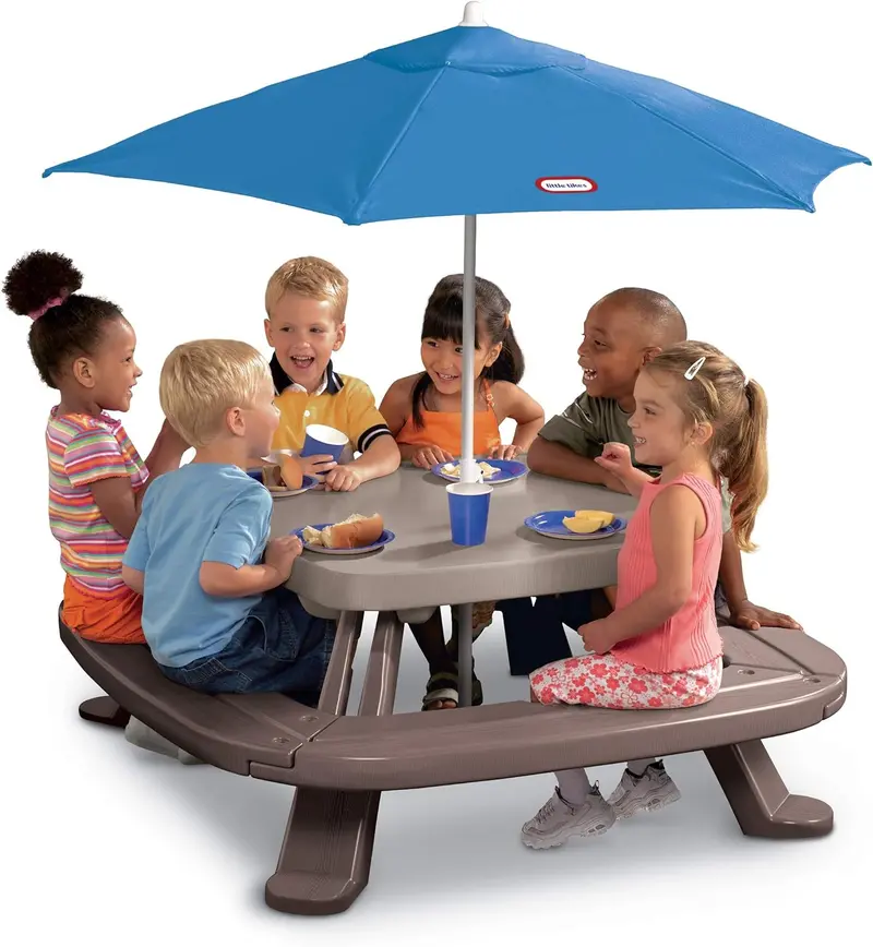 Brown Wooden Picnic Table with Built-In Market Umbrella – All-in-One Outdoor Dining and Shade Solution