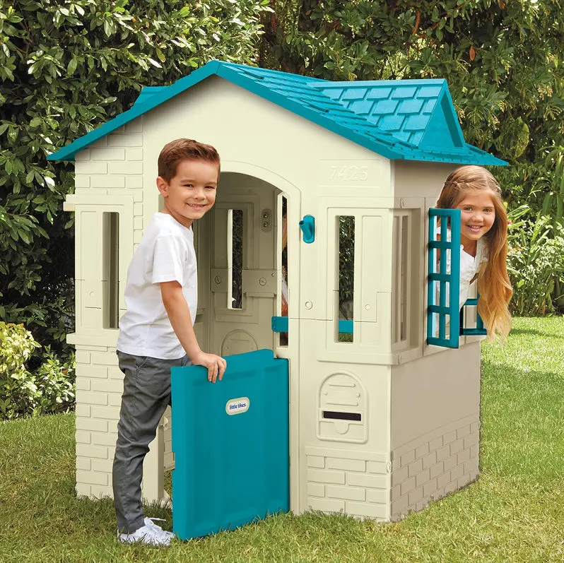 Cape Cottage Blue Play Theater – Creative Storytelling Stage for Imaginative Play