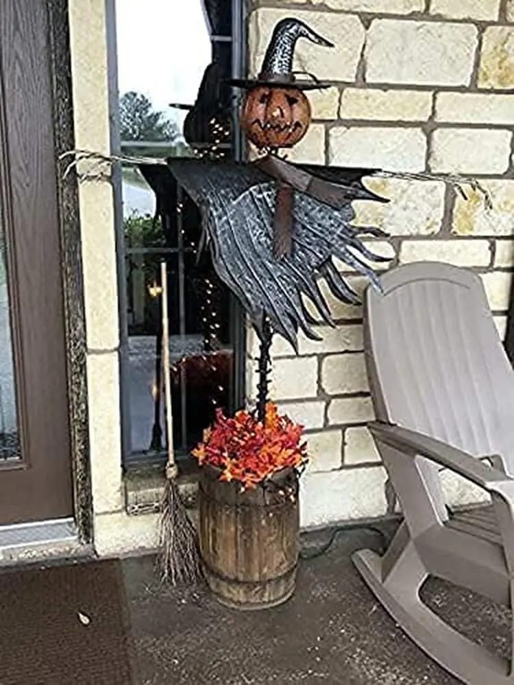 Classic Halloween Yard Decoration Set – Scarecrow & Jack-O'-Lantern Pair for Front Porch or Garden