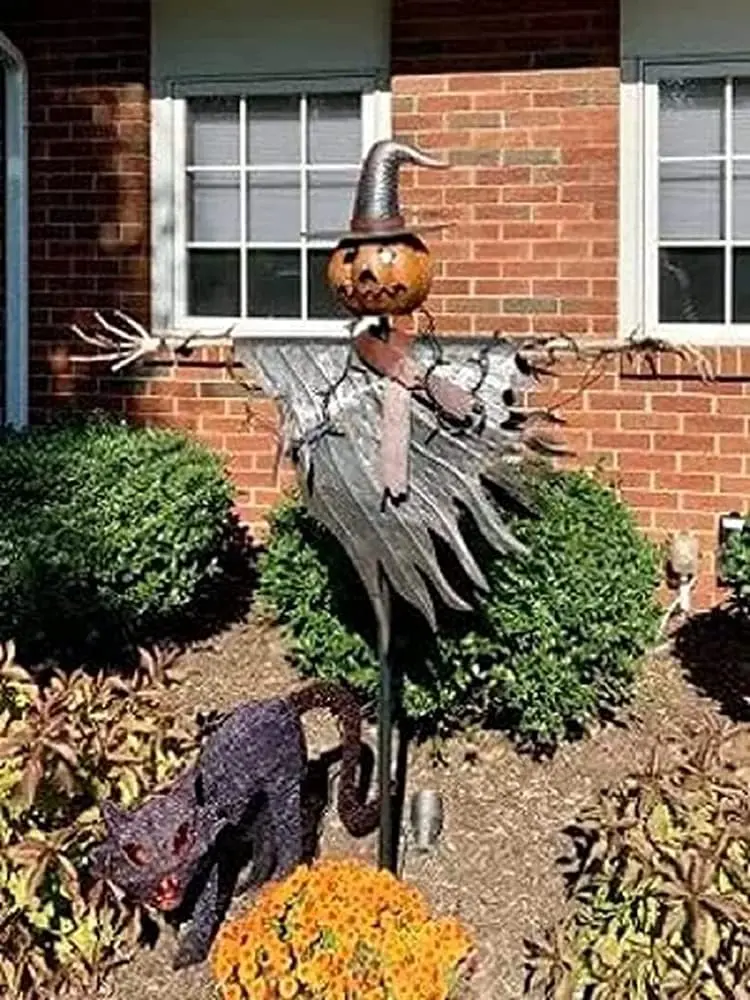 Classic Halloween Yard Decoration Set – Scarecrow & Jack-O'-Lantern Pair for Front Porch or Garden