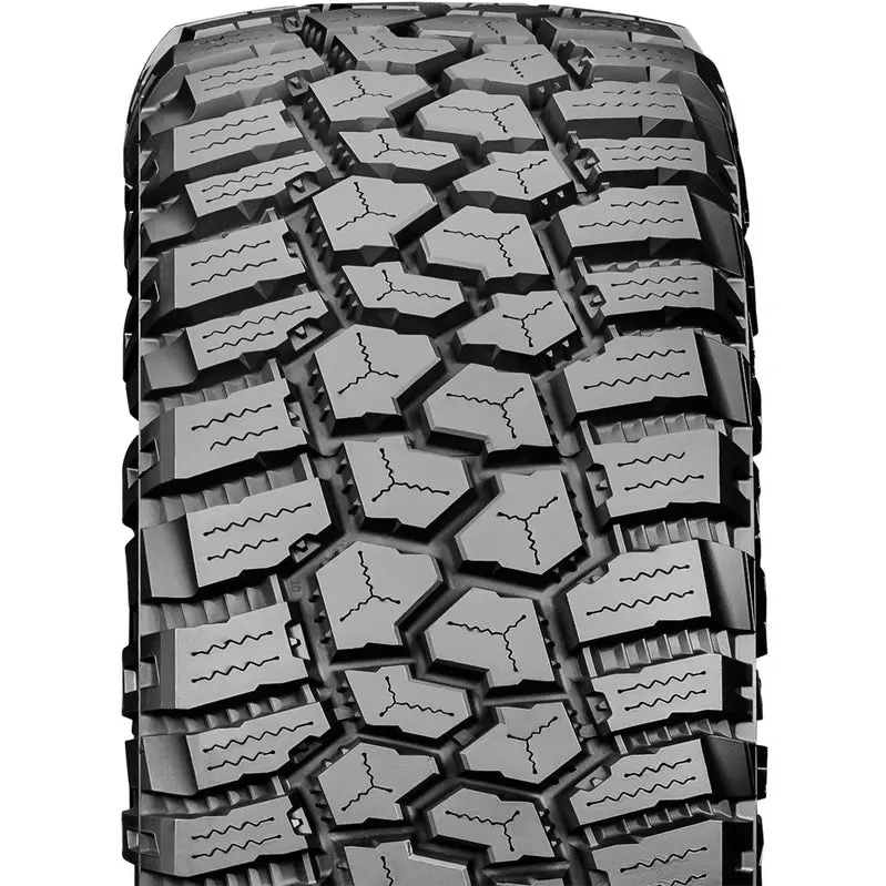 Cooper Discoverer Rugged Trek All-Terrain Tires – 285/45R22 114T XL for Chevrolet Silverado 1500 High Country