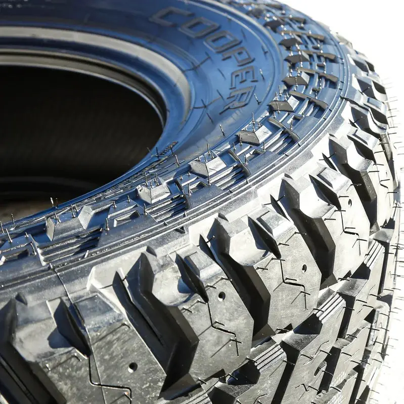 Cooper Discoverer S/T Maxx LT 275/70R18 All-Terrain Mud-Terrain Tire Set – 4-Pack