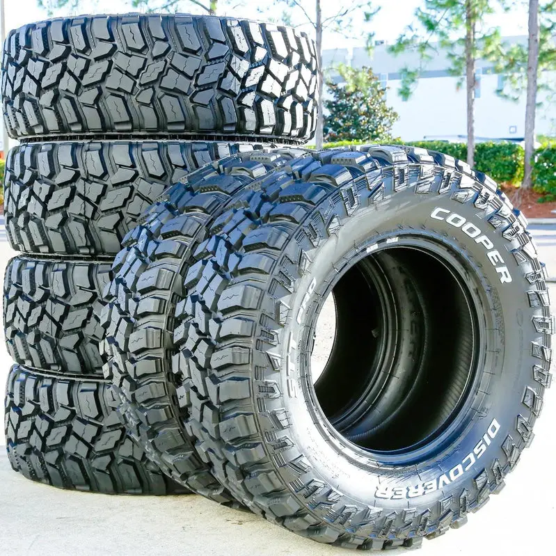Cooper Discoverer STT Pro LT 275/70R18 10-Ply Mud-Terrain Tire Set – Four Aggressive-Tread Tires