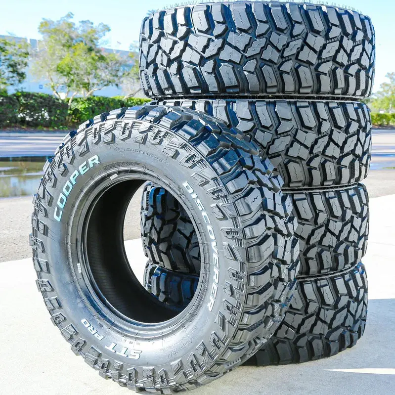 Cooper Discoverer STT Pro Mud-Terrain Tires – 285/70R17 121/118Q, Load Range E (10-Ply) for Jeep Wrangler Rubicon