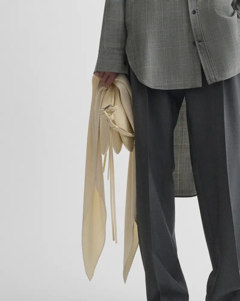 Cream Pleated Silk Scarf With Fluid Drape 2