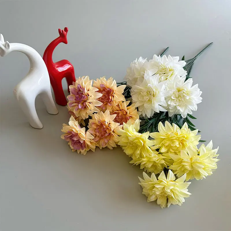 Dahlia-Focused Silk Bouquet – Compact Mixed Arrangement with Roses and Peonies for Desktop Display