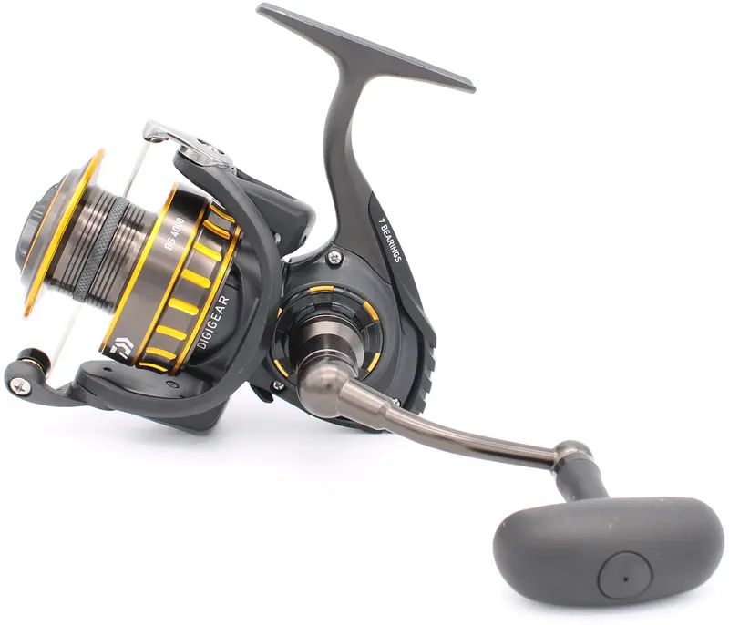 Daiwa BG Spinning Reel — Sealed Drag, Air Rotor, Digigear Drive, Black Anodized Aluminum Construction