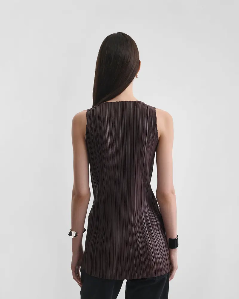 Dark Brown Laminated Polyester Razor-Pleat Tank Top