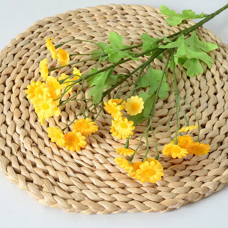 Elegant Silk Bloom Stem – Adaptable Artificial Flower for Tablescapes, Ceremonies, and Living Areas (52 cm)