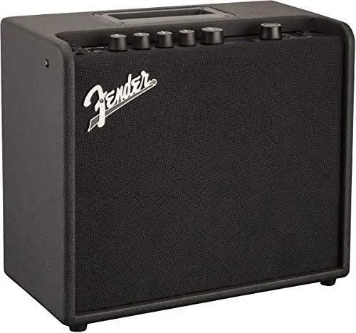 Fender Mustang LT25 Digital Guitar Amp — Modeling Engine, Onboard Effects, Practice-Friendly Design