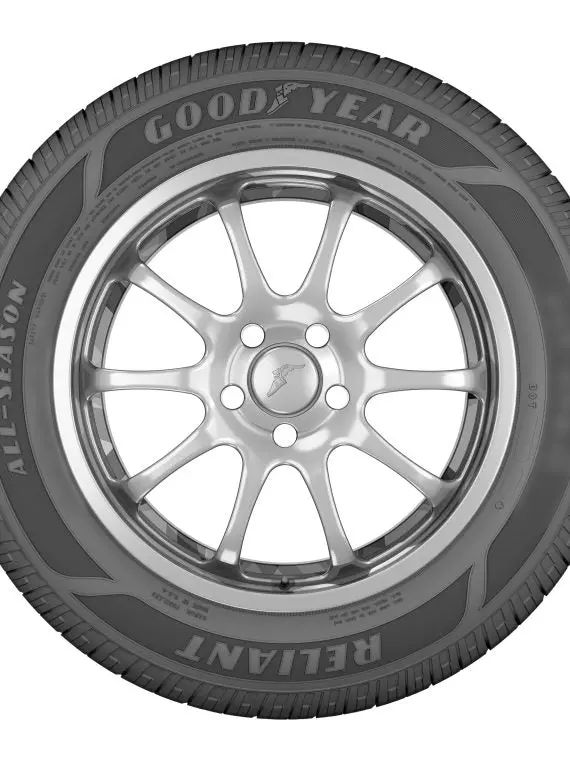 Goodyear Reliant All-Season Tire – 225/65R17, 102H Load and Speed Rating