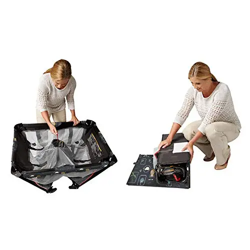 Graco Pack 'n Play On the Go Playard – Lightweight Foldable Infant Playpen with Carry Bag and Kagen Design