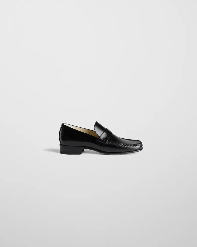 Hand-Stitched Classic Loafer In Black Leather