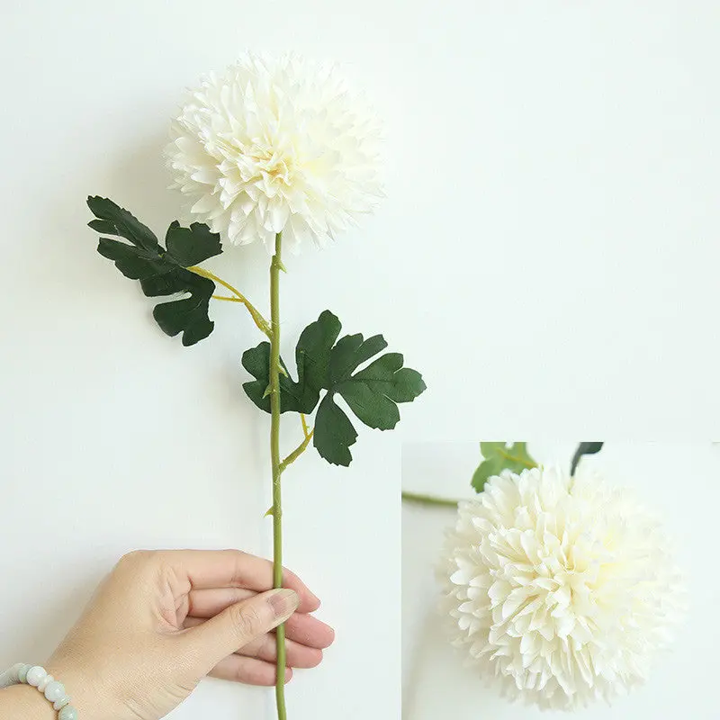 Holiday-Themed Silk Flower Ornaments – Festive Botanical Accents for Trees, Mantels, and Party Backdrops