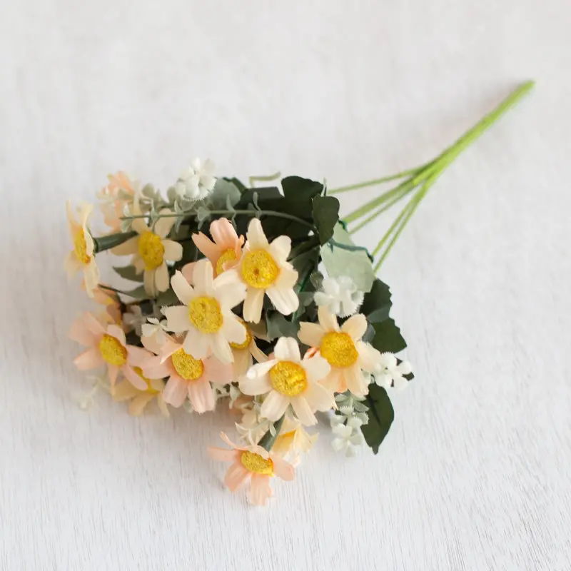 Holiday-Themed Silk Flower Ornaments – Festive Botanical Accents for Trees, Mantels, and Party Backdrops