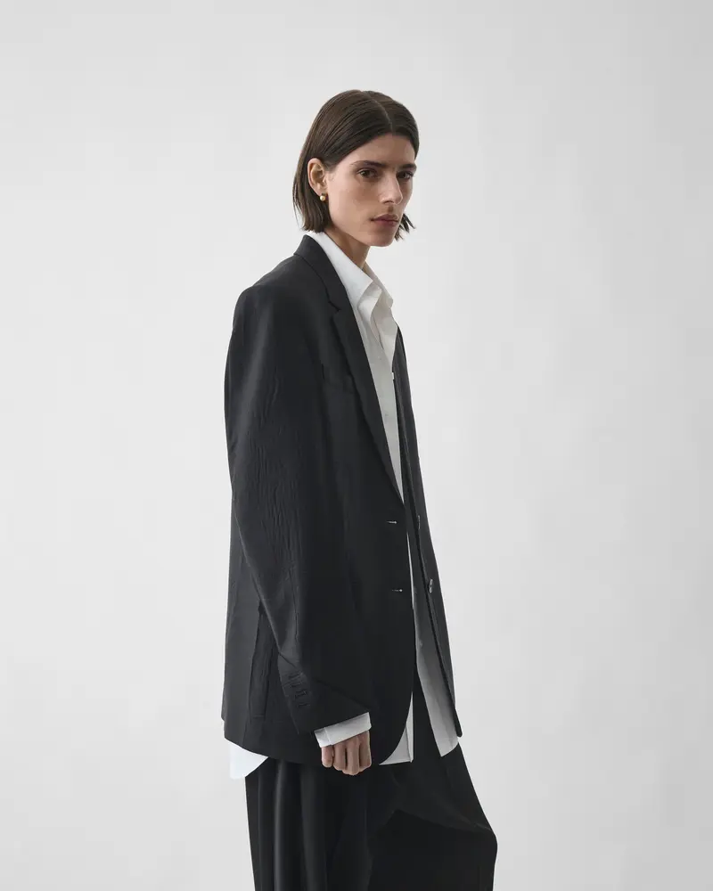 Lightweight Neapolitan Wool Jacket In Black