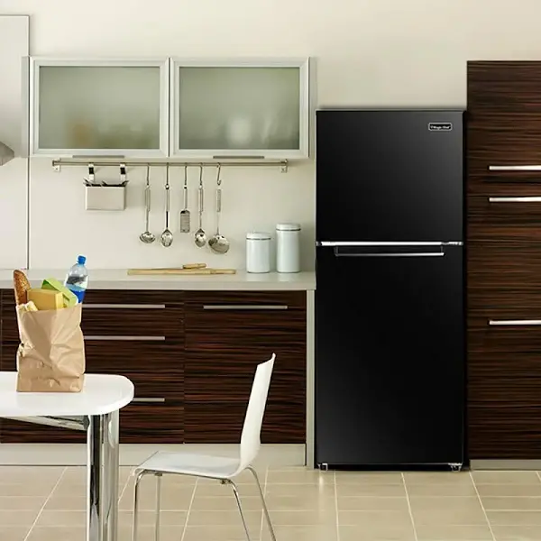 Magic Chef HMDR1000BE Top-Freezer Refrigerator – 10.1 Cu. Ft. Energy-Efficient Black Model