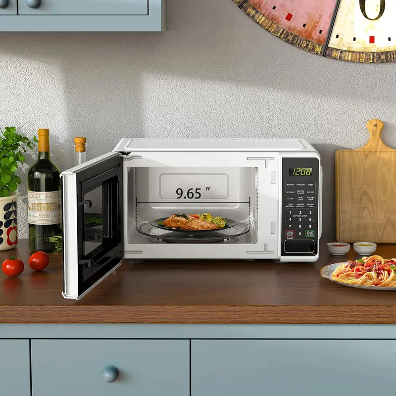 Mainstays 0.7 Cu. Ft. Compact Microwave Oven – 700W Countertop Appliance in Sleek White