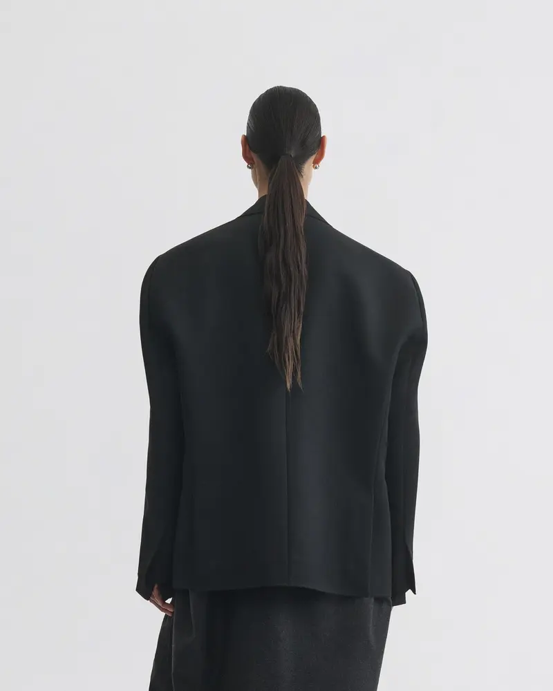 Modern Black Wool Tuxedo Jacket With Boxed Silhouette