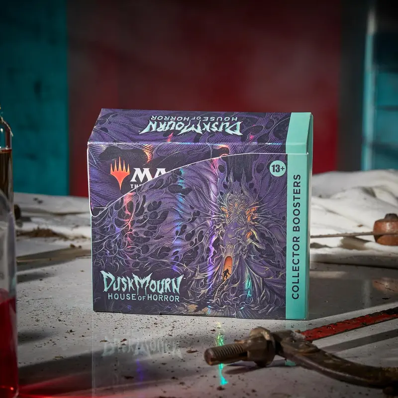MTG Duskmourn: House of Horror Collector Booster Box – Limited-Edition Magic Set