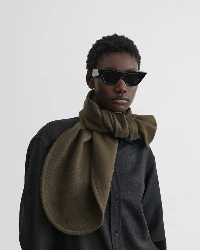 Oval Double-Face Scarf In Dark Khaki Wool-Cashmere Blend 2