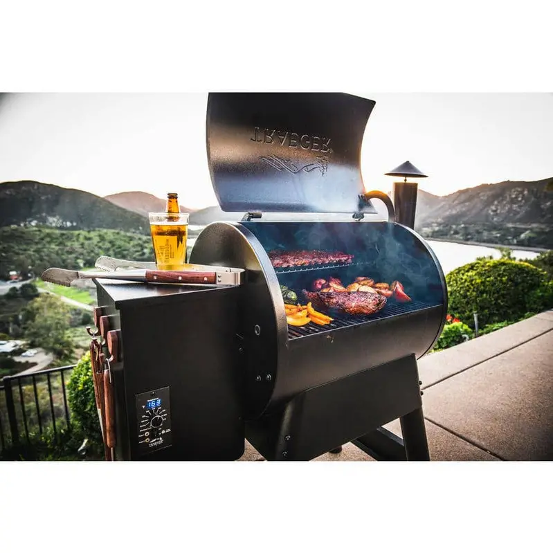 Pro Series Bronze Pellet Grill – 22-Inch Cooking Surface with Precision Temp Management