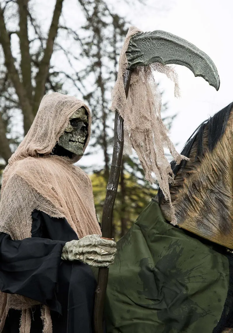 Reaper's Ride Animatronic Prop – Motion-Activated Haunted House Decoration