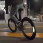 Reevo Hubless Electric Bike – Sleek, High-Speed E-Bike with Modern Design