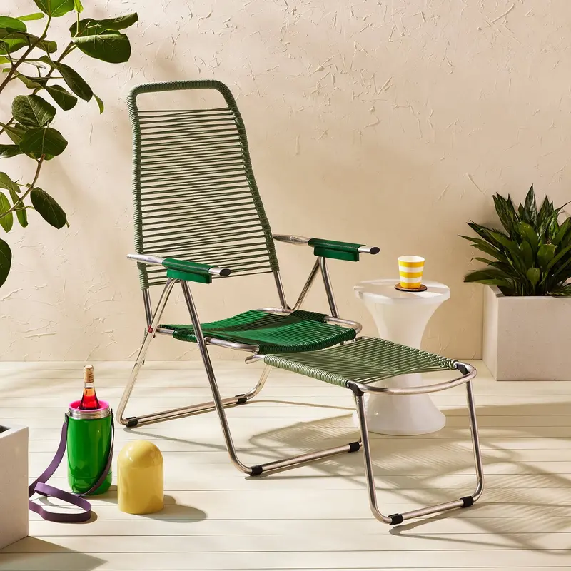 Spaghetti Sage Green Outdoor Lounge Chair – Weather-Resistant Seating