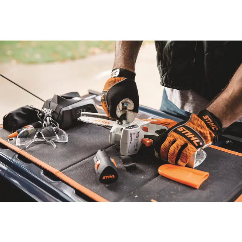 STIHL GTA 26 Cordless Garden Pruner – Complete Kit with Rechargeable Battery & Charger