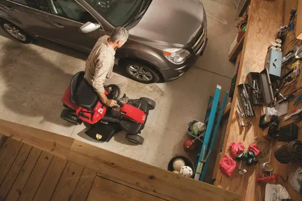 TB30 Neighborhood Riding Mower – 30-Inch Remanufactured Deck, 382cc Engine, and 6-Speed Transmission