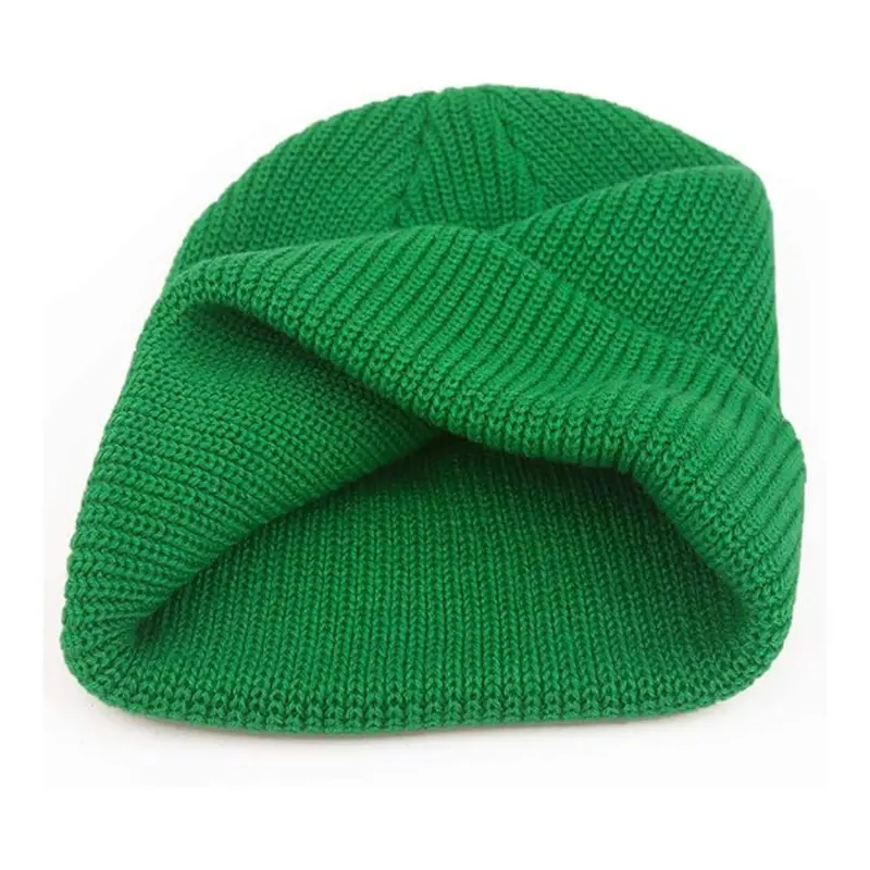 Unisex Knit Winter Beanie – Lightweight, Warm Cold-Weather Hat for Everyday Wear
