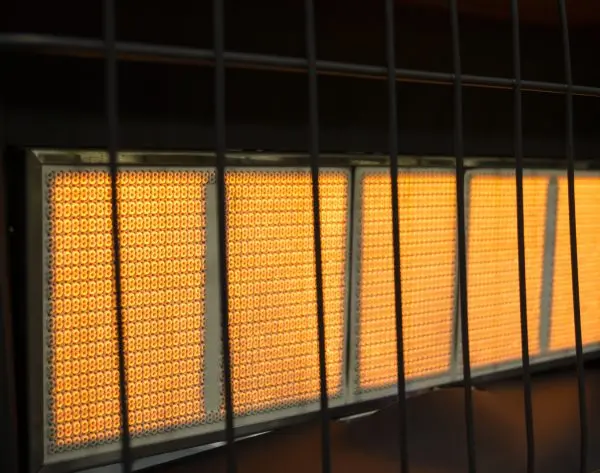 Vent-Free Natural Gas Wall Heater – Infrared Heating with Thermostatic Control and Energy-Efficient Operation