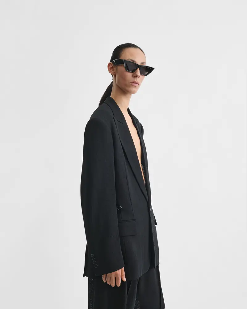 Versatile Cinched Black Viscose Jacket With Soft Tailoring