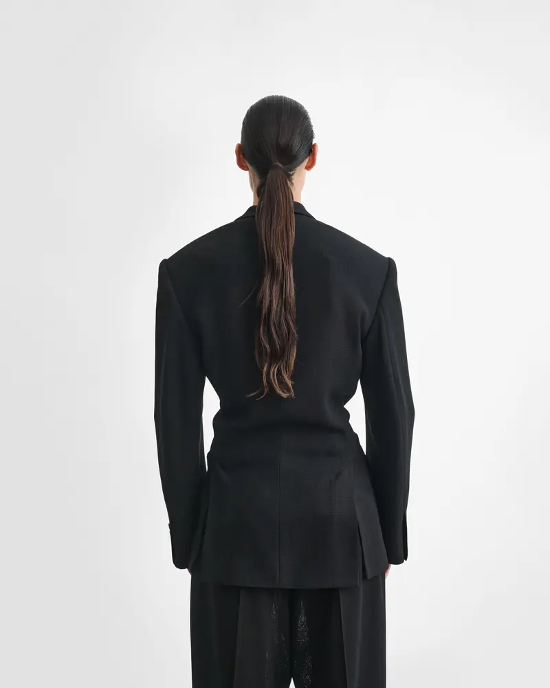 Versatile Cinched Black Viscose Jacket With Soft Tailoring