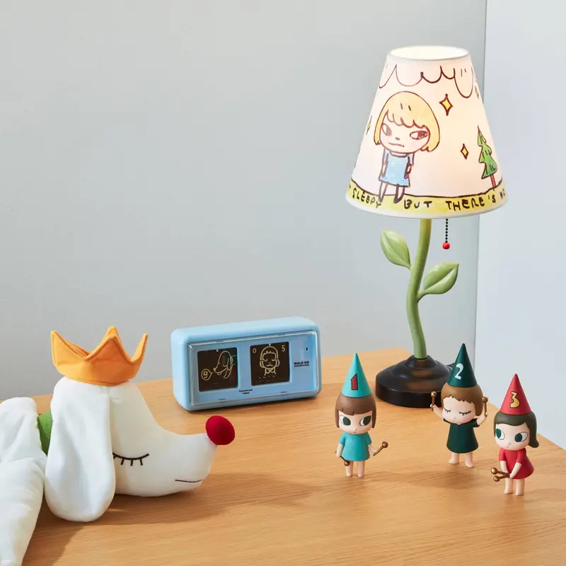 Yoshitomo Nara Blue Walk On Flip Clock – Limited-Edition Designer Timepiece