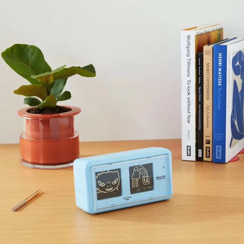 Yoshitomo Nara Blue Walk On Flip Clock – Limited-Edition Designer Timepiece